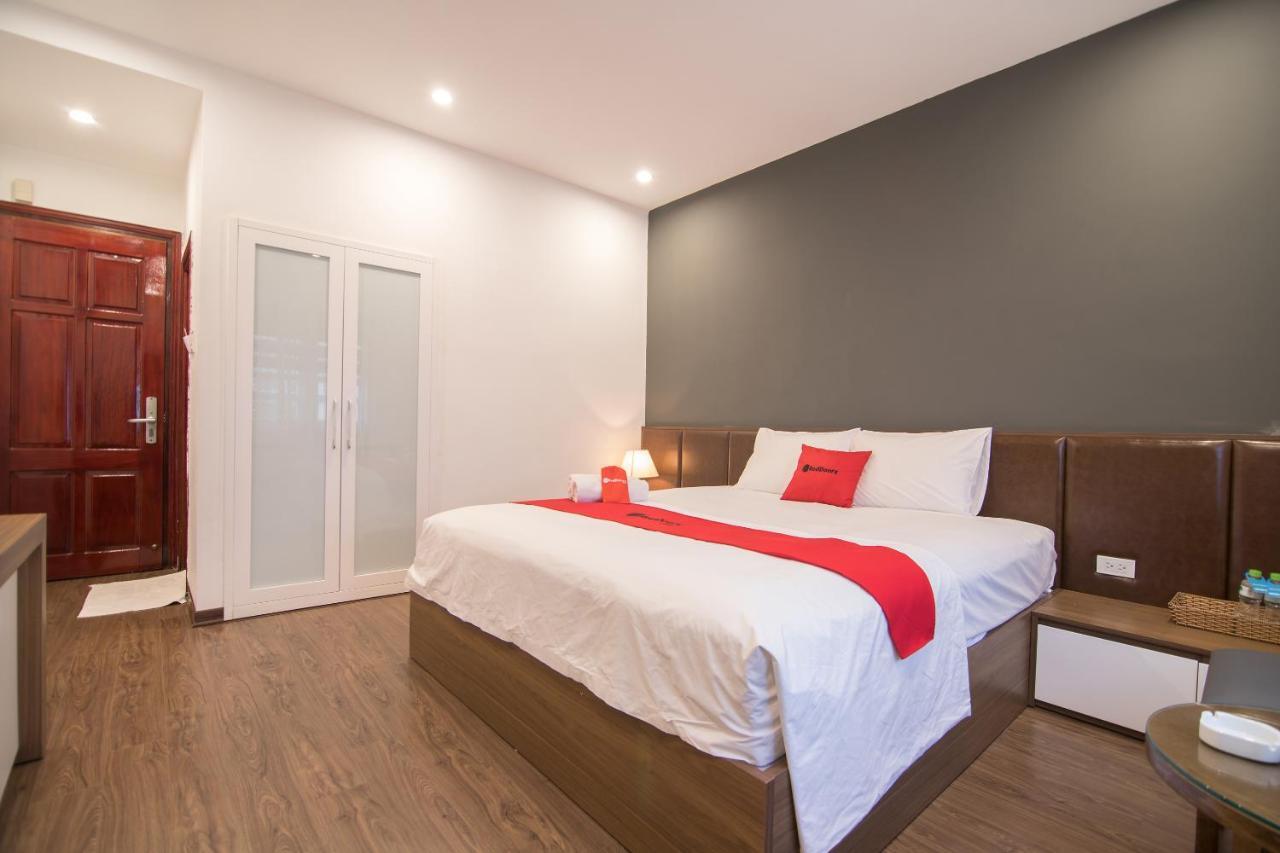 Queen'S Hotel Hanoi Bagian luar foto